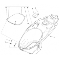 2.34 - Logement casque - Dessous de selle