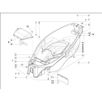 2.34 - Logement casque - Dessous de selle