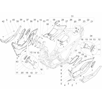 2.31 - Protection centrale - Repose-pieds
