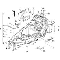 2.34 - Logement casque - Dessous de selle