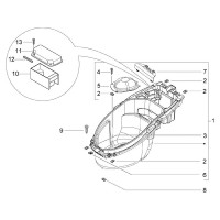 2.34 - Logement casque - Dessous de selle