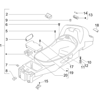 2.34 - Logement casque - Dessous de selle